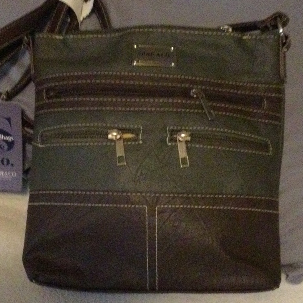 Stone and Co crossbody pancake bag